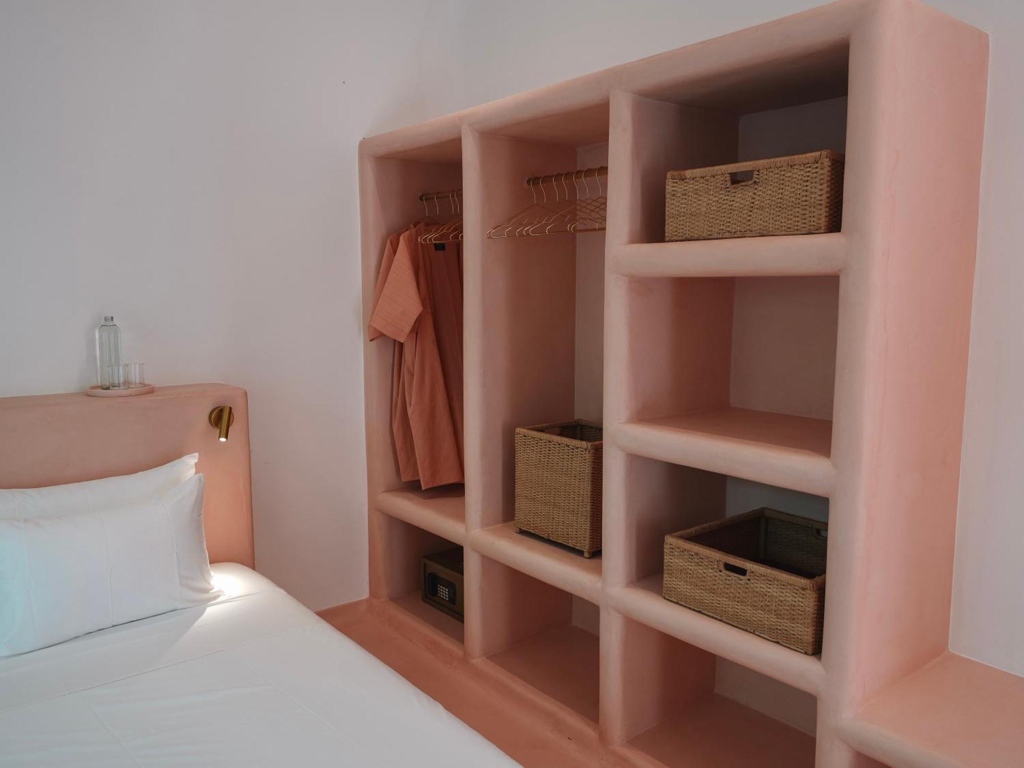 Animals Hotel Ahangama Bilik gambar