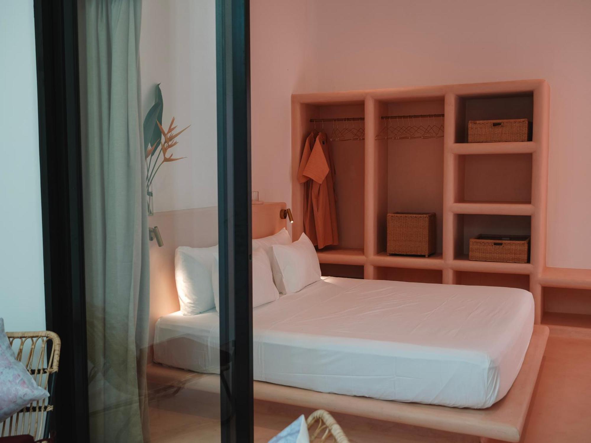 Animals Hotel Ahangama Bilik gambar